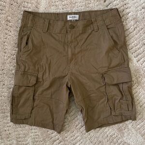 Goodfellow & Co men’s brown 11” inseam cargo shorts